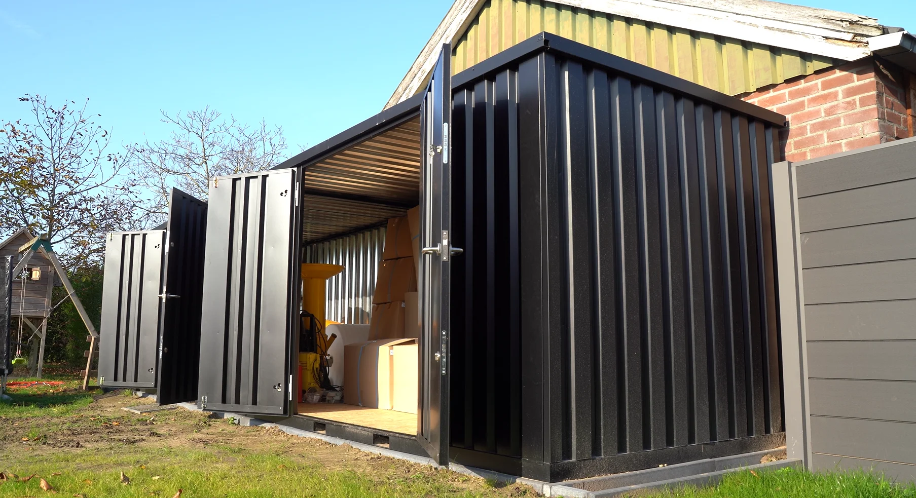 Grand conteneur de stockage modèle standard 8 x 2 mètres – Image 4