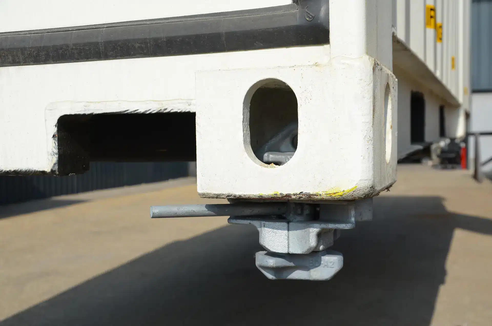 Twistlock double cône pour container maritime – Image 2